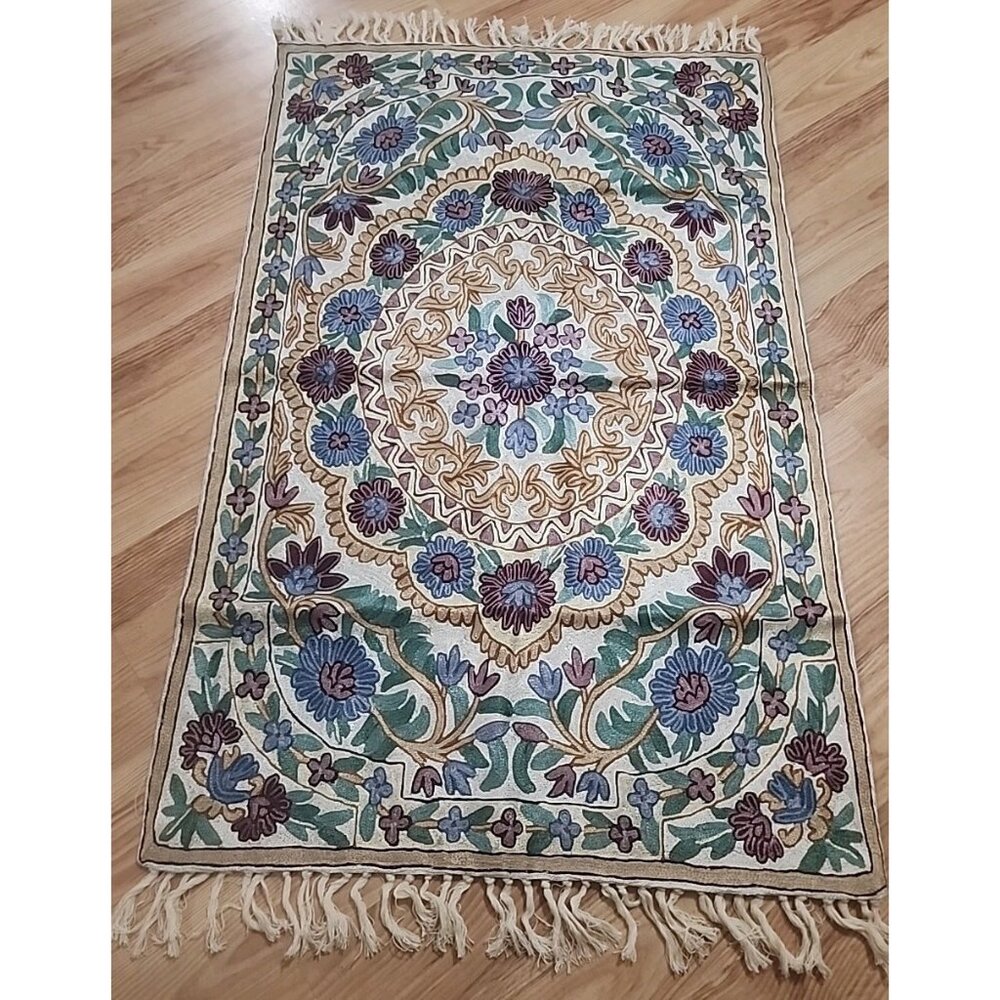 Vintage Kashmiri Crewel Chain Stitch Floral Rug Wall Hanging Boho 2 x 3 Tapestry